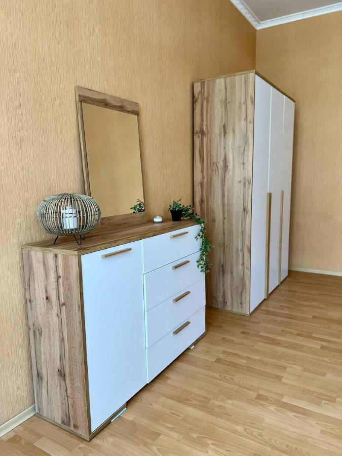 Apartment On Hnatiuka With Parking Liov Exterior foto